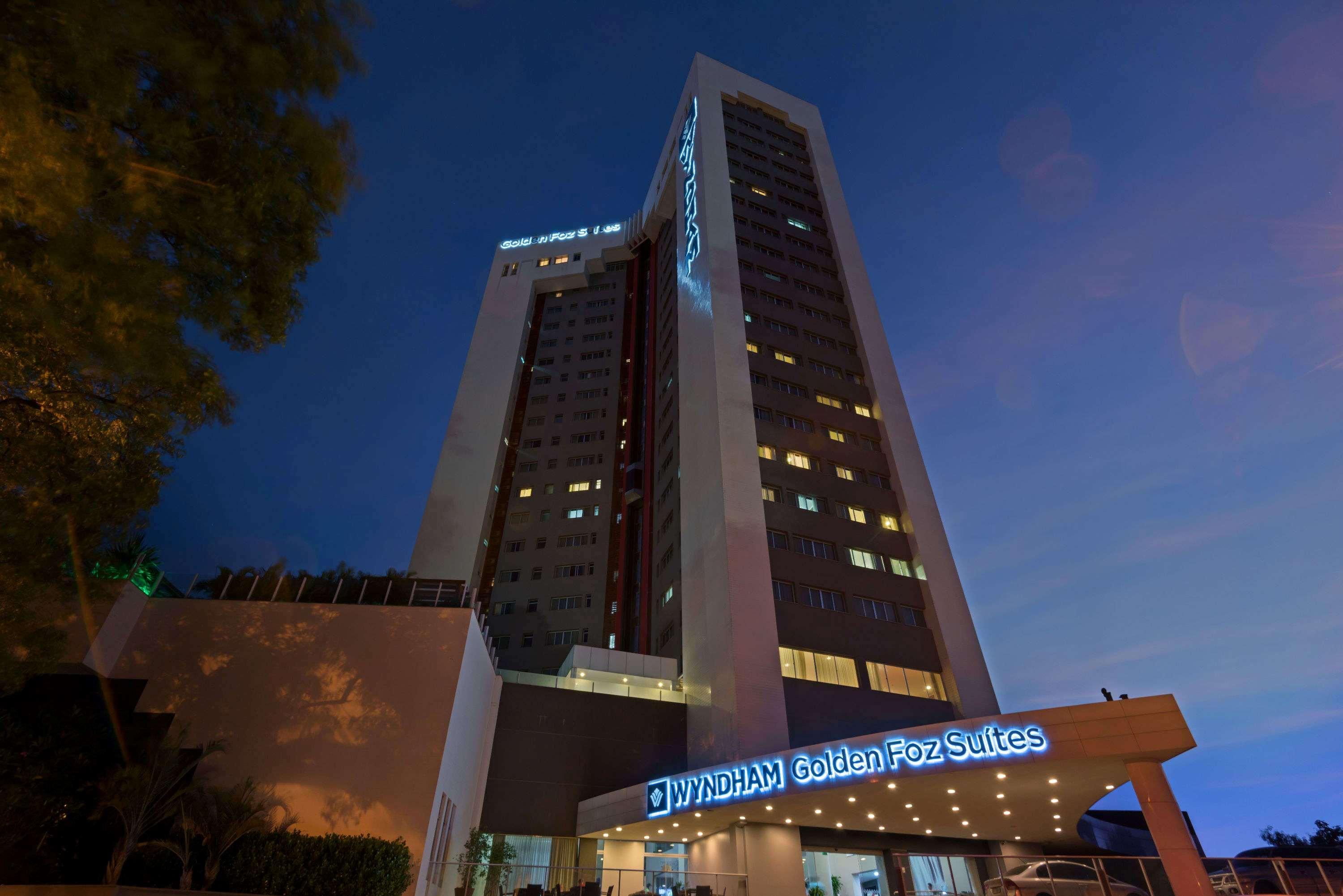 Wyndham Golden Foz Suites Foz do Iguacu Ngoại thất bức ảnh