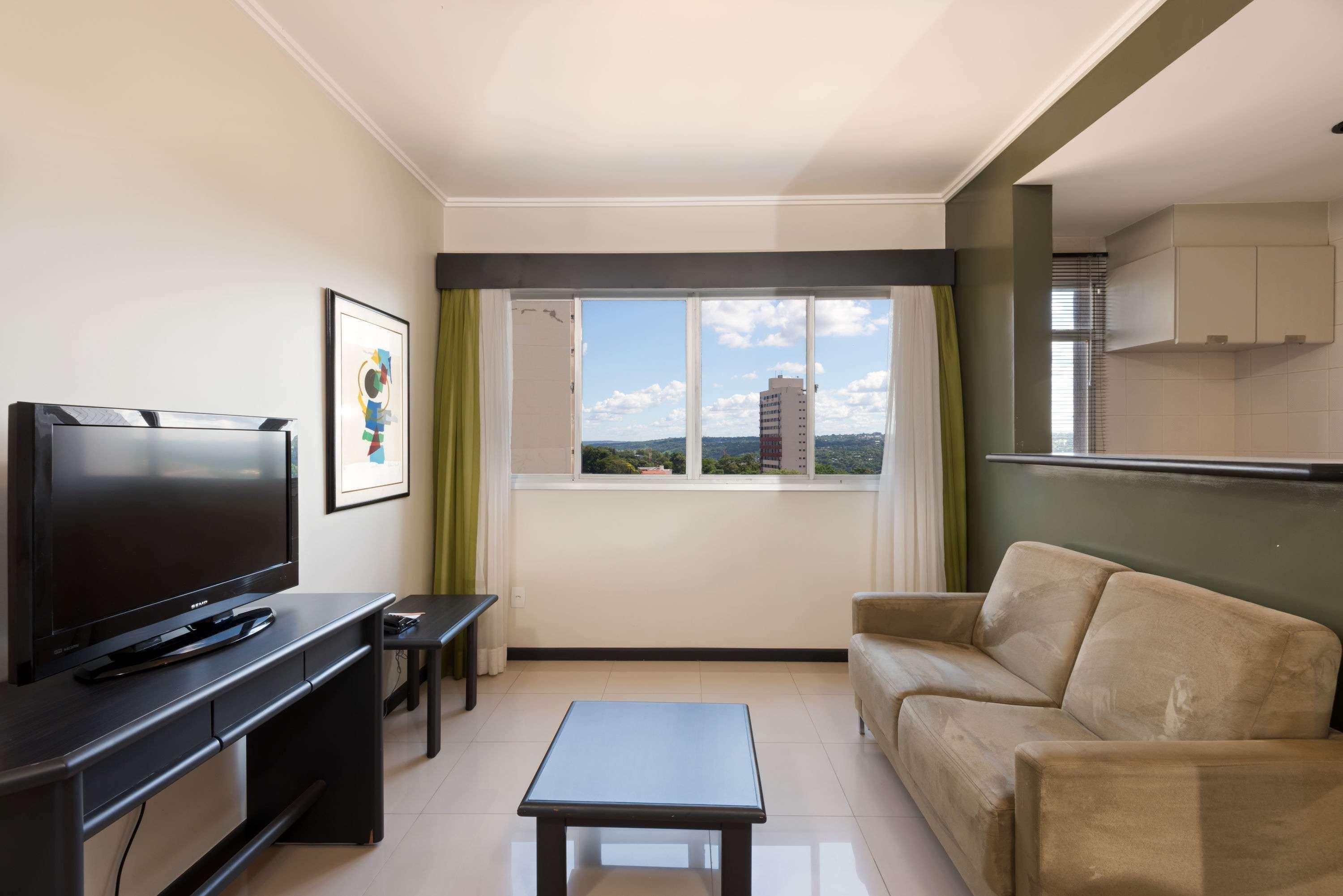Wyndham Golden Foz Suites Foz do Iguacu Ngoại thất bức ảnh