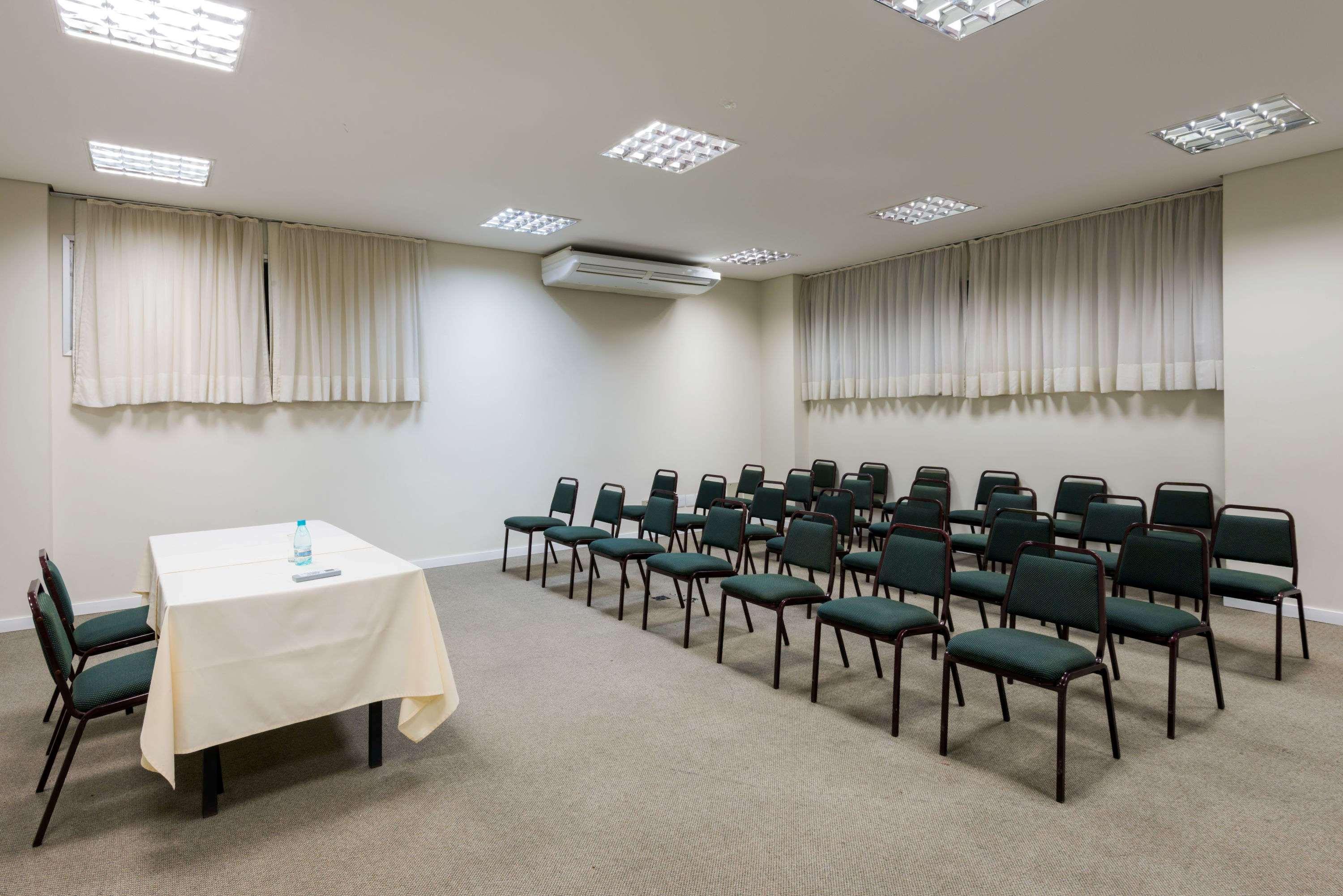 Wyndham Golden Foz Suites Foz do Iguacu Ngoại thất bức ảnh