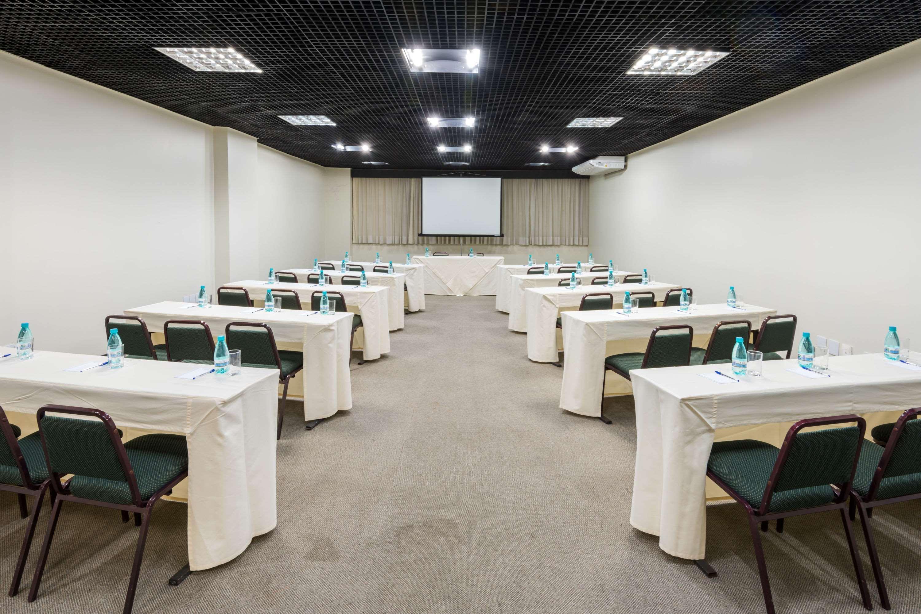 Wyndham Golden Foz Suites Foz do Iguacu Ngoại thất bức ảnh