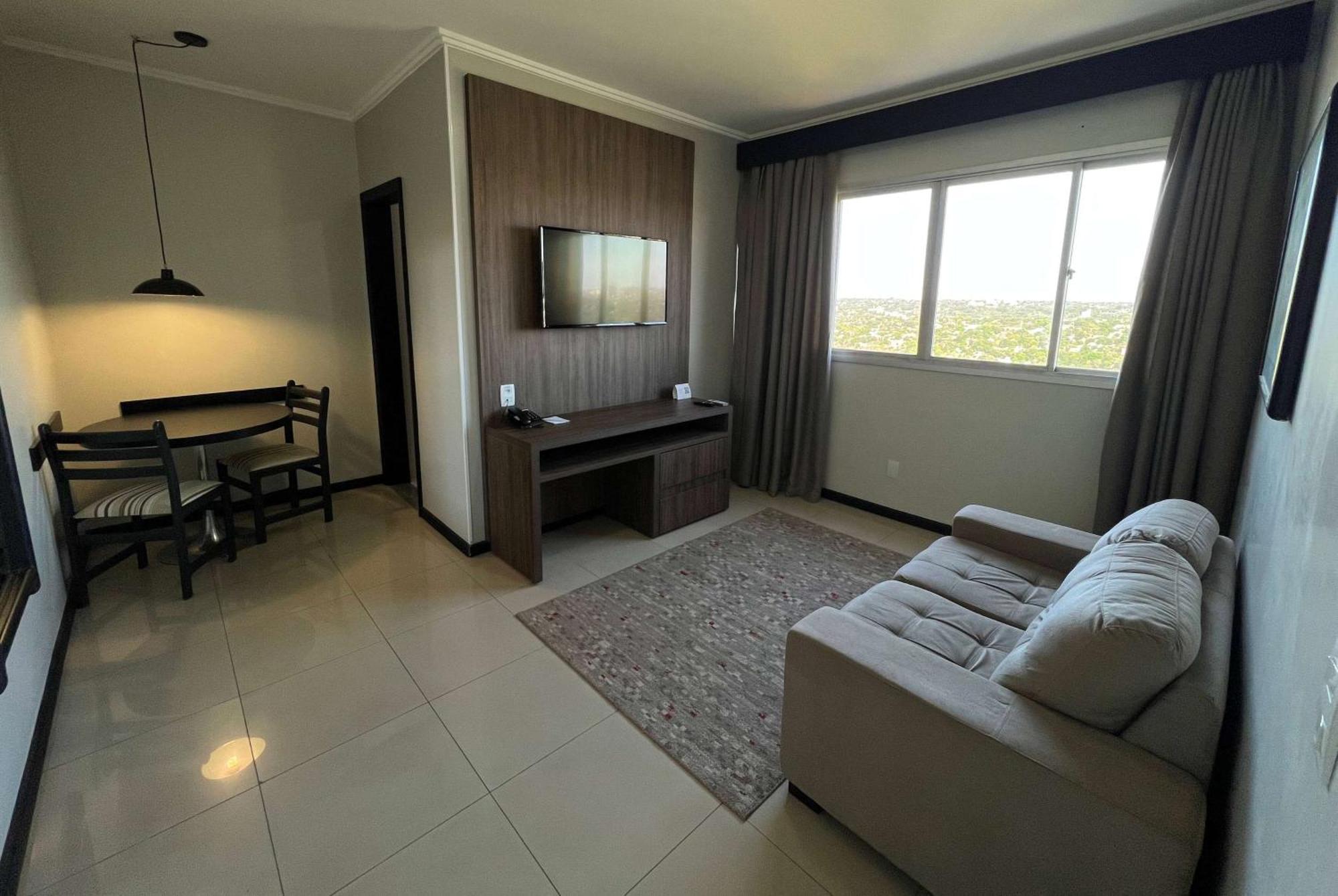 Wyndham Golden Foz Suites Foz do Iguacu Ngoại thất bức ảnh