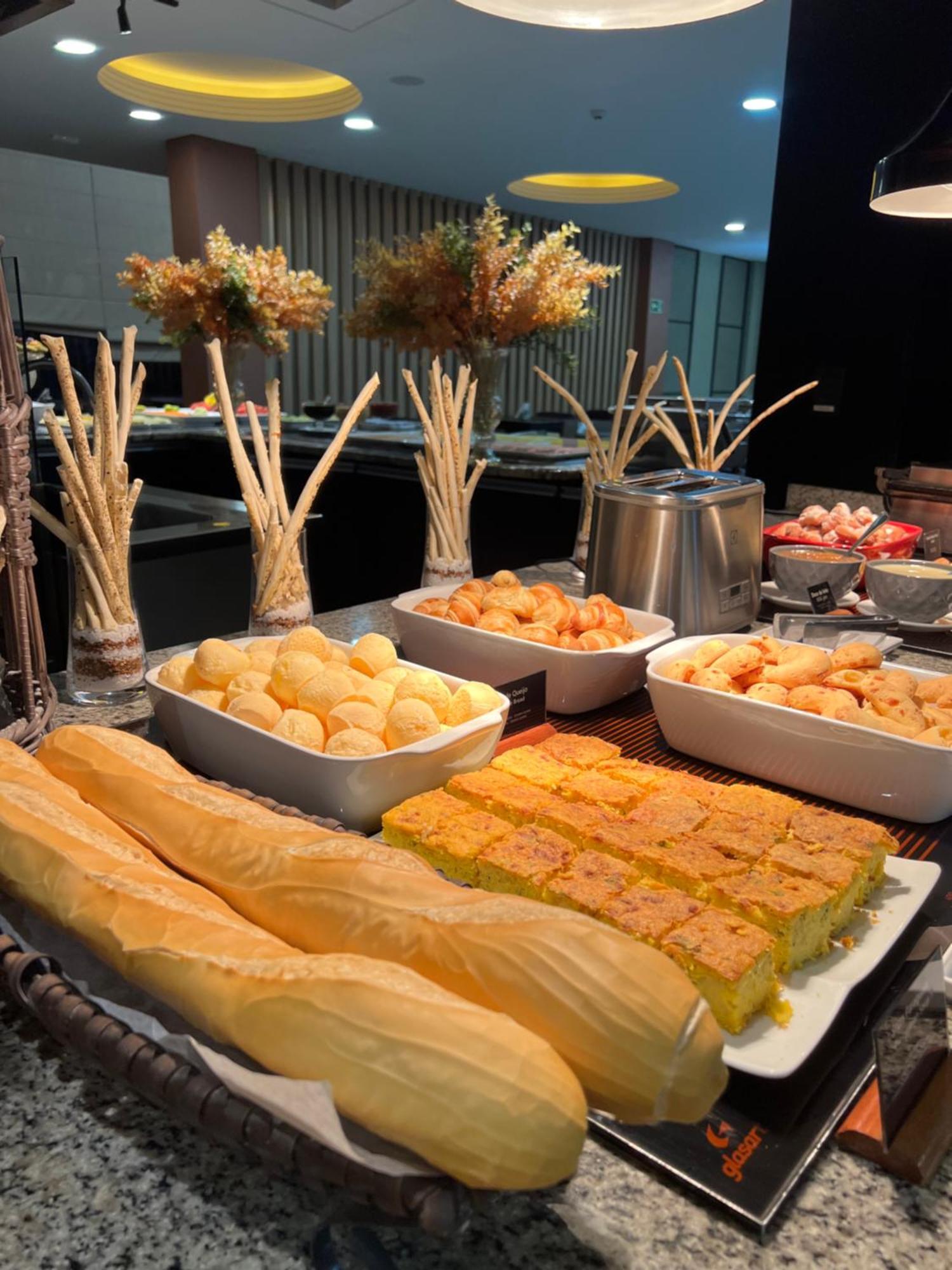 Wyndham Golden Foz Suites Foz do Iguacu Ngoại thất bức ảnh