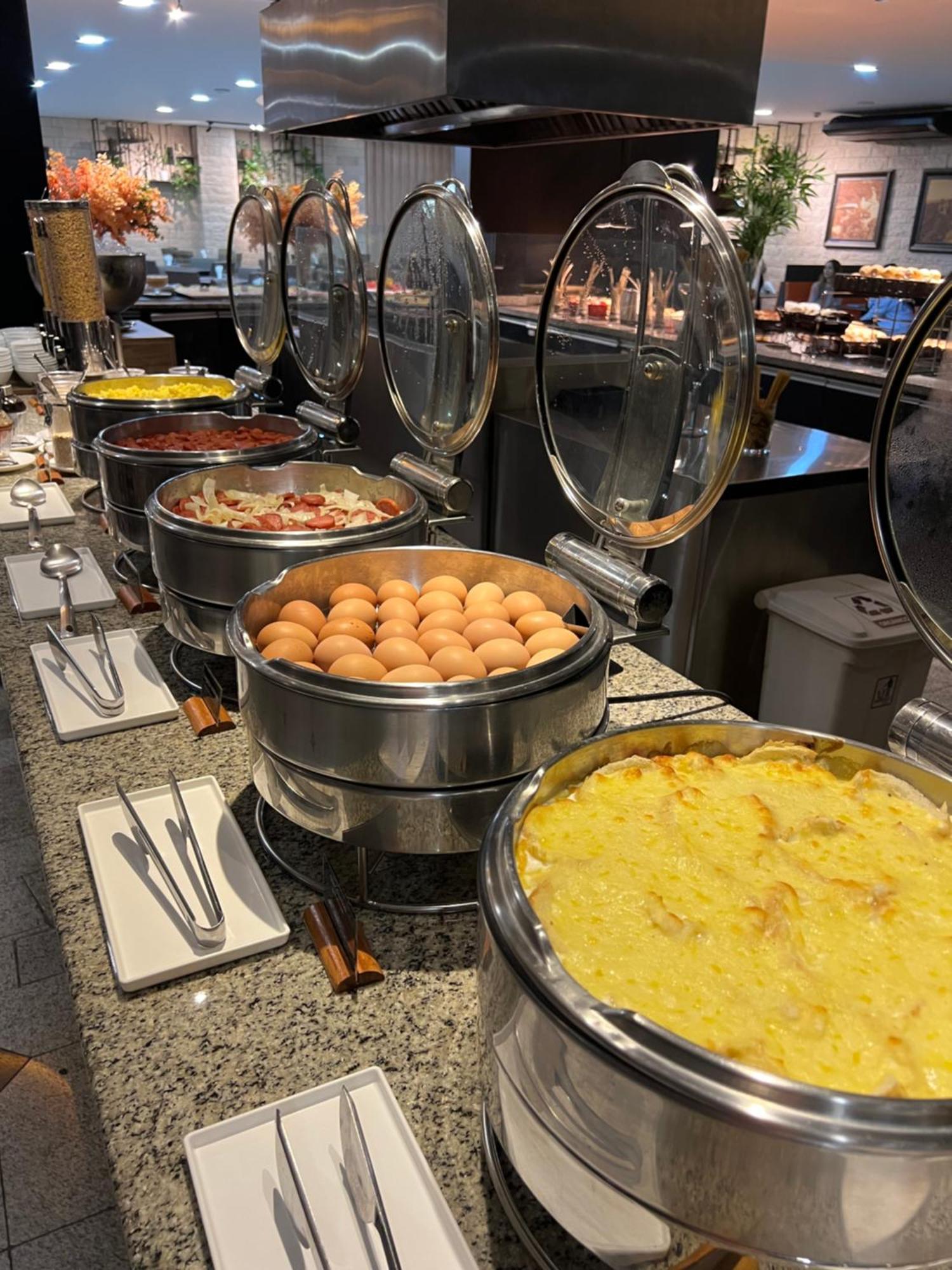 Wyndham Golden Foz Suites Foz do Iguacu Ngoại thất bức ảnh