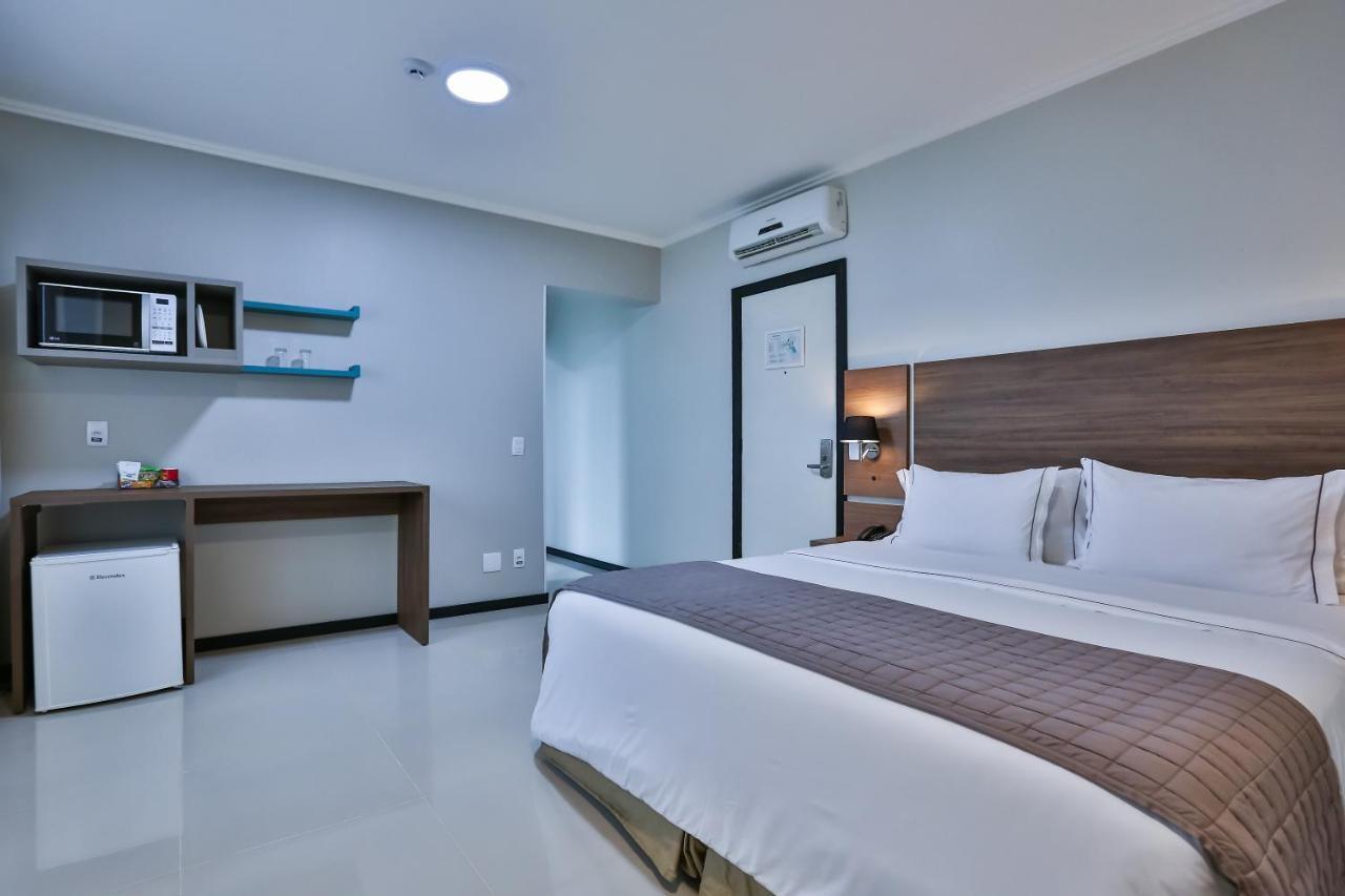 Wyndham Golden Foz Suites Foz do Iguacu Ngoại thất bức ảnh